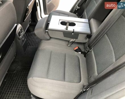 Білий Фольксваген Тігуан, об'ємом двигуна 2 л та пробігом 165 тис. км за 13600 $, фото 43 на Automoto.ua