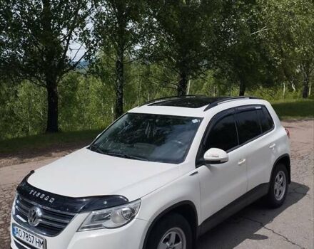 Белый Фольксваген Тигуан, объемом двигателя 2 л и пробегом 217 тыс. км за 12450 $, фото 8 на Automoto.ua