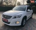 Білий Фольксваген Тігуан, об'ємом двигуна 2 л та пробігом 165 тис. км за 13600 $, фото 31 на Automoto.ua