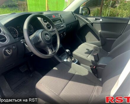 Белый Фольксваген Тигуан, объемом двигателя 2 л и пробегом 113 тыс. км за 9500 $, фото 6 на Automoto.ua