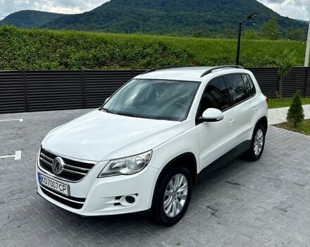 Белый Фольксваген Тигуан, объемом двигателя 2 л и пробегом 228 тыс. км за 11800 $, фото 6 на Automoto.ua