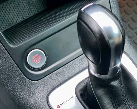 Белый Фольксваген Тигуан, объемом двигателя 2 л и пробегом 236 тыс. км за 12800 $, фото 17 на Automoto.ua