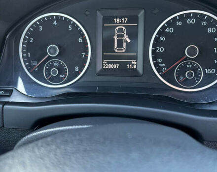 Белый Фольксваген Тигуан, объемом двигателя 1.98 л и пробегом 229 тыс. км за 13500 $, фото 16 на Automoto.ua