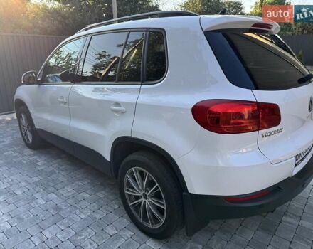 Белый Фольксваген Тигуан, объемом двигателя 1.98 л и пробегом 138 тыс. км за 12500 $, фото 7 на Automoto.ua