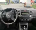 Білий Фольксваген Тігуан, об'ємом двигуна 1.98 л та пробігом 183 тис. км за 9900 $, фото 7 на Automoto.ua