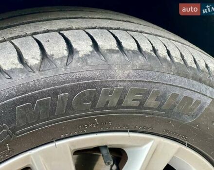 Белый Фольксваген Тигуан, объемом двигателя 2 л и пробегом 236 тыс. км за 12800 $, фото 39 на Automoto.ua