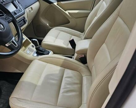 Білий Фольксваген Тігуан, об'ємом двигуна 1.98 л та пробігом 162 тис. км за 11800 $, фото 17 на Automoto.ua