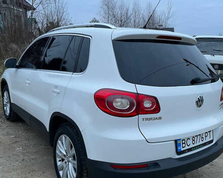 Белый Фольксваген Тигуан, объемом двигателя 1.97 л и пробегом 318 тыс. км за 13300 $, фото 9 на Automoto.ua