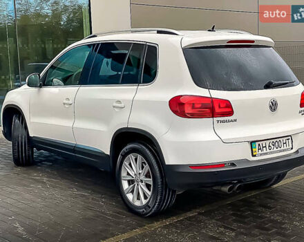 Белый Фольксваген Тигуан, объемом двигателя 2 л и пробегом 236 тыс. км за 13500 $, фото 14 на Automoto.ua