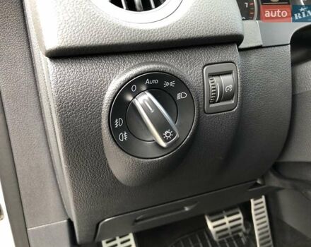 Білий Фольксваген Тігуан, об'ємом двигуна 2 л та пробігом 165 тис. км за 13600 $, фото 57 на Automoto.ua