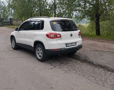 Белый Фольксваген Тигуан, объемом двигателя 2 л и пробегом 217 тыс. км за 12450 $, фото 31 на Automoto.ua