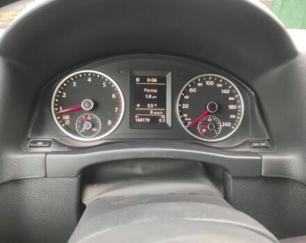 Белый Фольксваген Тигуан, объемом двигателя 2 л и пробегом 170 тыс. км за 9500 $, фото 7 на Automoto.ua