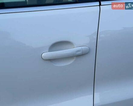 Белый Фольксваген Тигуан, объемом двигателя 1.97 л и пробегом 236 тыс. км за 12800 $, фото 7 на Automoto.ua