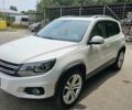 Білий Фольксваген Тігуан, об'ємом двигуна 1.98 л та пробігом 162 тис. км за 11800 $, фото 1 на Automoto.ua