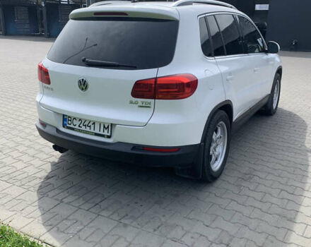 Білий Фольксваген Тігуан, об'ємом двигуна 2 л та пробігом 255 тис. км за 14700 $, фото 5 на Automoto.ua