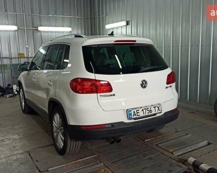 Белый Фольксваген Тигуан, объемом двигателя 1.98 л и пробегом 240 тыс. км за 13500 $, фото 5 на Automoto.ua