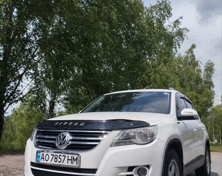 Белый Фольксваген Тигуан, объемом двигателя 2 л и пробегом 217 тыс. км за 12450 $, фото 11 на Automoto.ua