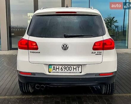 Белый Фольксваген Тигуан, объемом двигателя 2 л и пробегом 236 тыс. км за 12800 $, фото 6 на Automoto.ua