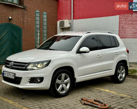 Белый Фольксваген Тигуан, объемом двигателя 1.97 л и пробегом 257 тыс. км за 14999 $, фото 6 на Automoto.ua