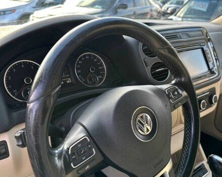 Белый Фольксваген Тигуан, объемом двигателя 2 л и пробегом 277 тыс. км за 11450 $, фото 7 на Automoto.ua