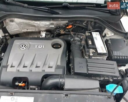 Белый Фольксваген Тигуан, объемом двигателя 1.97 л и пробегом 215 тыс. км за 13000 $, фото 19 на Automoto.ua