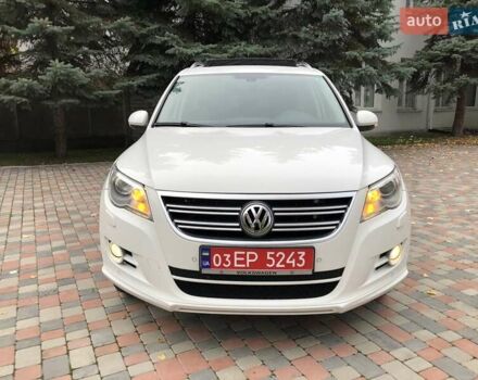 Білий Фольксваген Тігуан, об'ємом двигуна 2 л та пробігом 165 тис. км за 13600 $, фото 125 на Automoto.ua