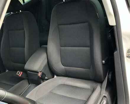 Білий Фольксваген Тігуан, об'ємом двигуна 2 л та пробігом 165 тис. км за 13600 $, фото 33 на Automoto.ua