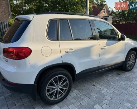 Белый Фольксваген Тигуан, объемом двигателя 1.98 л и пробегом 138 тыс. км за 12500 $, фото 10 на Automoto.ua