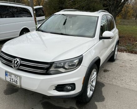 Белый Фольксваген Тигуан, объемом двигателя 2 л и пробегом 215 тыс. км за 12500 $, фото 16 на Automoto.ua