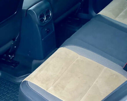 Белый Фольксваген Тигуан, объемом двигателя 2 л и пробегом 236 тыс. км за 13500 $, фото 27 на Automoto.ua