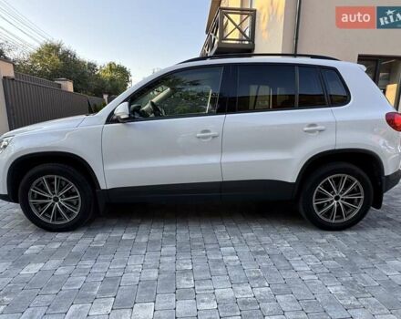 Белый Фольксваген Тигуан, объемом двигателя 1.98 л и пробегом 138 тыс. км за 12500 $, фото 18 на Automoto.ua