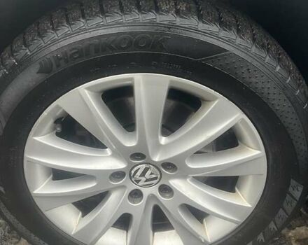 Білий Фольксваген Тігуан, об'ємом двигуна 2 л та пробігом 252 тис. км за 9990 $, фото 3 на Automoto.ua