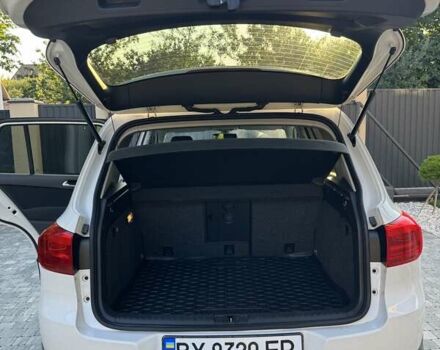 Белый Фольксваген Тигуан, объемом двигателя 1.98 л и пробегом 138 тыс. км за 12500 $, фото 12 на Automoto.ua