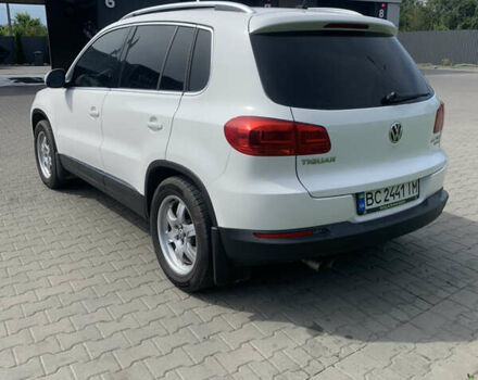 Білий Фольксваген Тігуан, об'ємом двигуна 2 л та пробігом 255 тис. км за 14700 $, фото 8 на Automoto.ua
