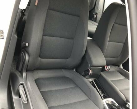 Білий Фольксваген Тігуан, об'ємом двигуна 2 л та пробігом 165 тис. км за 13600 $, фото 54 на Automoto.ua