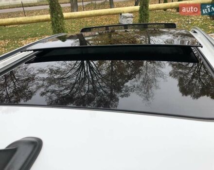 Білий Фольксваген Тігуан, об'ємом двигуна 2 л та пробігом 165 тис. км за 13600 $, фото 112 на Automoto.ua