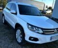 Белый Фольксваген Тигуан, объемом двигателя 2 л и пробегом 230 тыс. км за 13000 $, фото 5 на Automoto.ua