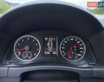 Білий Фольксваген Тігуан, об'ємом двигуна 2 л та пробігом 180 тис. км за 12000 $, фото 10 на Automoto.ua