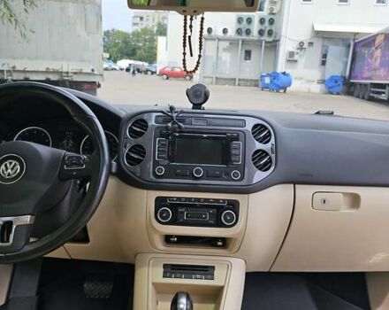 Білий Фольксваген Тігуан, об'ємом двигуна 1.98 л та пробігом 162 тис. км за 11800 $, фото 29 на Automoto.ua