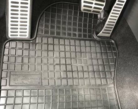 Білий Фольксваген Тігуан, об'ємом двигуна 2 л та пробігом 165 тис. км за 13600 $, фото 64 на Automoto.ua