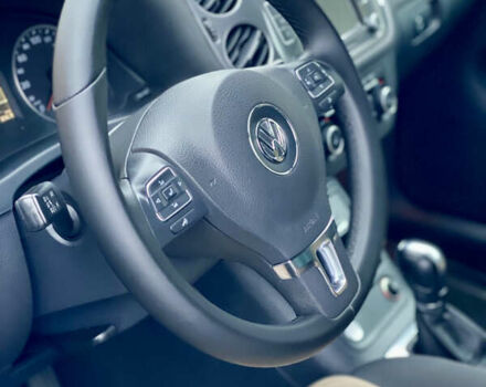 Белый Фольксваген Тигуан, объемом двигателя 2 л и пробегом 236 тыс. км за 13500 $, фото 29 на Automoto.ua