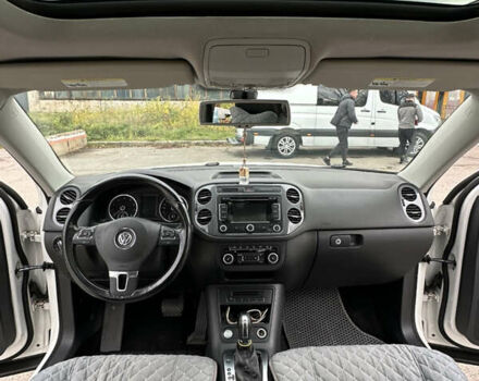 Белый Фольксваген Тигуан, объемом двигателя 1.98 л и пробегом 215 тыс. км за 12500 $, фото 10 на Automoto.ua