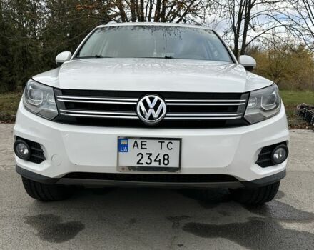 Белый Фольксваген Тигуан, объемом двигателя 2 л и пробегом 215 тыс. км за 12500 $, фото 14 на Automoto.ua