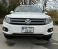 Белый Фольксваген Тигуан, объемом двигателя 2 л и пробегом 215 тыс. км за 12500 $, фото 14 на Automoto.ua