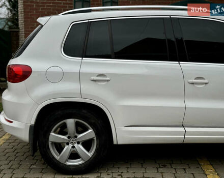 Белый Фольксваген Тигуан, объемом двигателя 1.97 л и пробегом 257 тыс. км за 14999 $, фото 17 на Automoto.ua