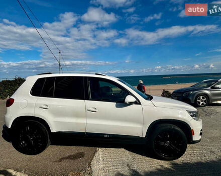 Белый Фольксваген Тигуан, объемом двигателя 1.98 л и пробегом 204 тыс. км за 10500 $, фото 1 на Automoto.ua