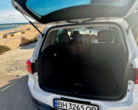 Белый Фольксваген Тигуан, объемом двигателя 1.98 л и пробегом 204 тыс. км за 10500 $, фото 4 на Automoto.ua