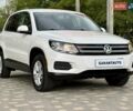Білий Фольксваген Тігуан, об'ємом двигуна 1.98 л та пробігом 143 тис. км за 10400 $, фото 3 на Automoto.ua
