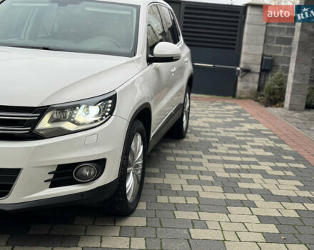 Белый Фольксваген Тигуан, объемом двигателя 1.97 л и пробегом 270 тыс. км за 12600 $, фото 31 на Automoto.ua