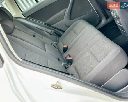 Белый Фольксваген Тигуан, объемом двигателя 1.98 л и пробегом 199 тыс. км за 11499 $, фото 25 на Automoto.ua